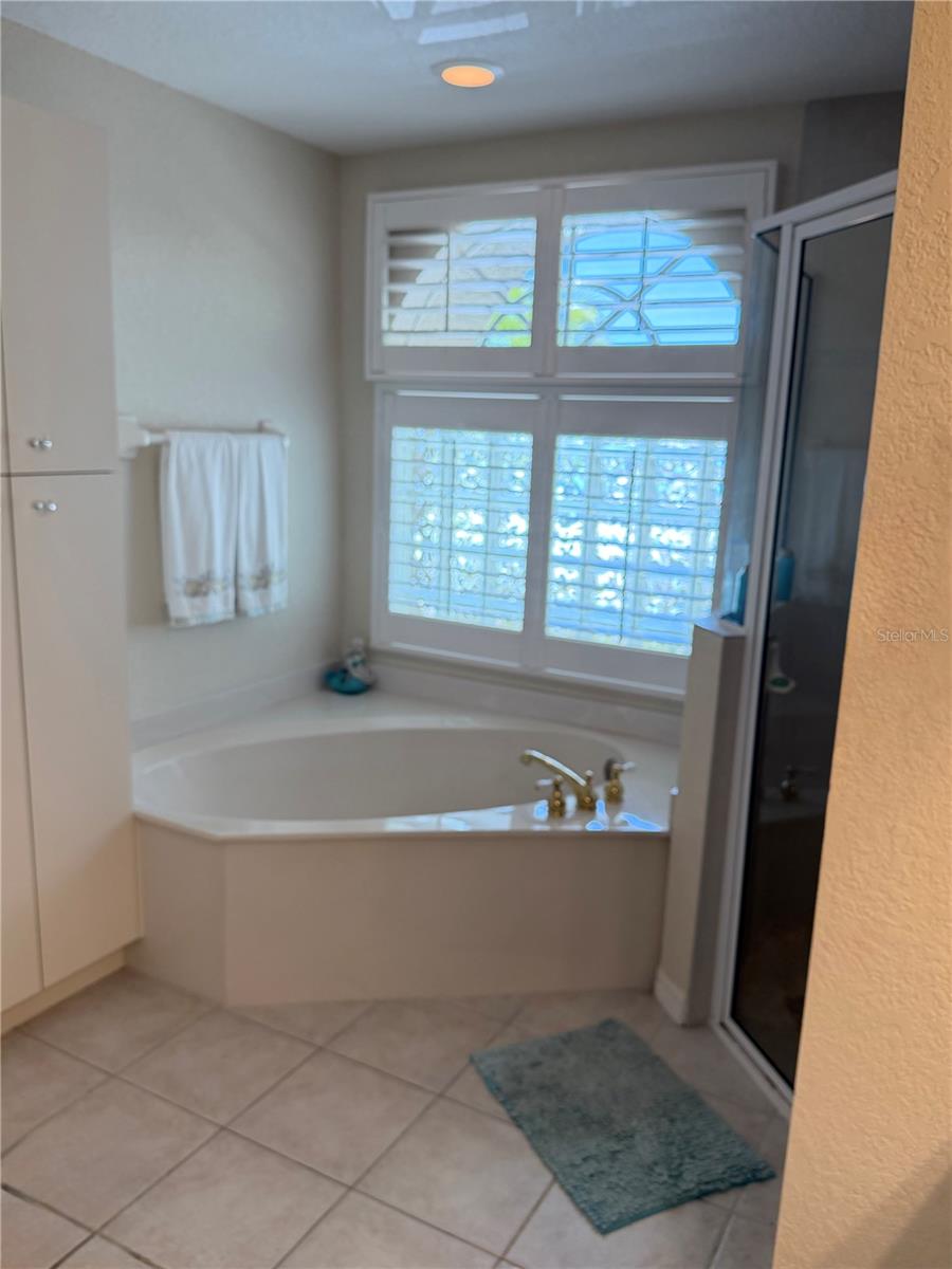 138 BROADMOOR LN, ROTONDA WEST, FL, 33947