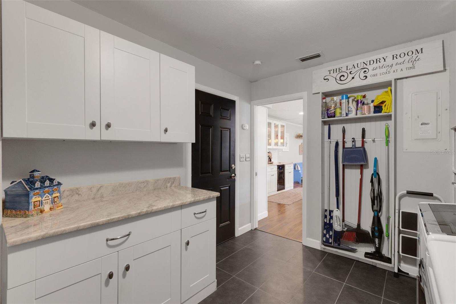 1112 NEWPORT AVE, LAKELAND, FL, 33801