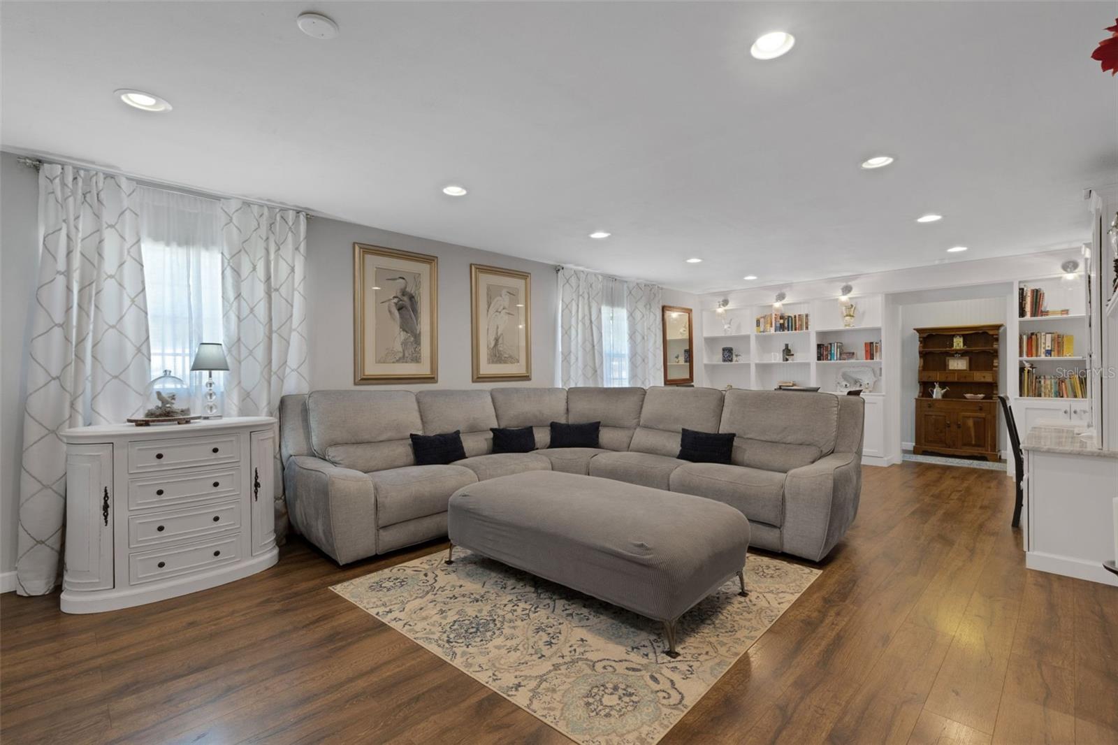 1112 NEWPORT AVE, LAKELAND, FL, 33801