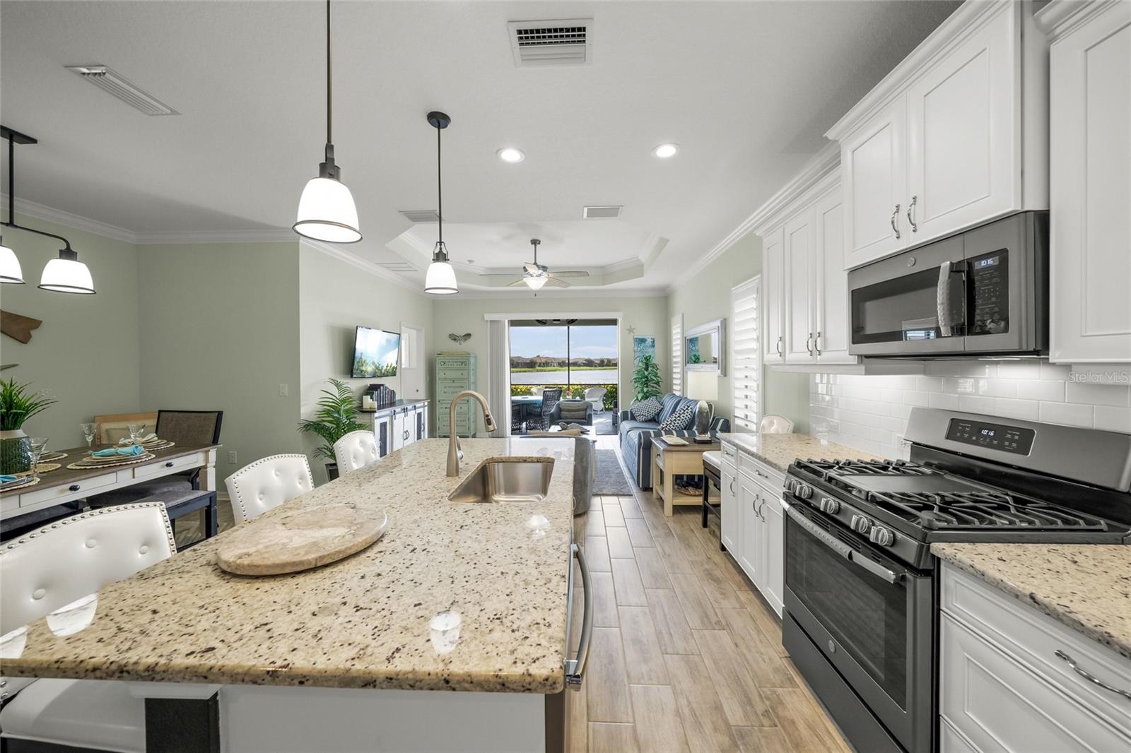 215 CASSANO DR, NOKOMIS, FL, 34275