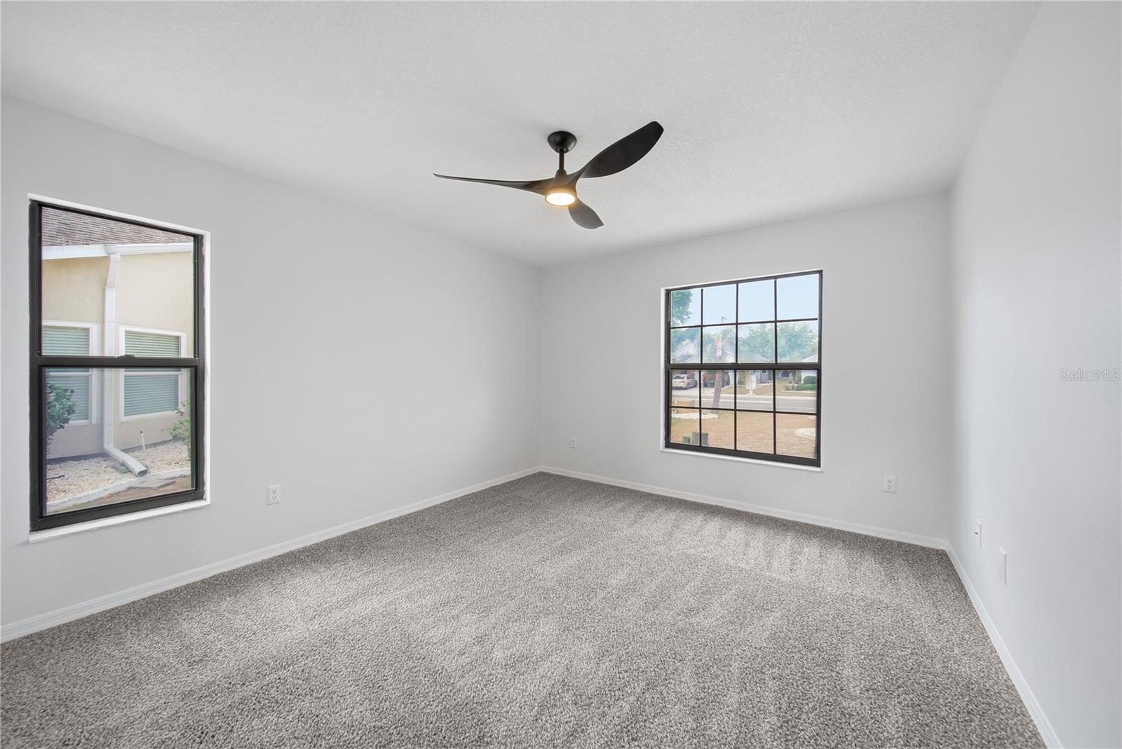 1831 E DEL WEBB BLVD, SUN CITY CENTER, FL, 33573