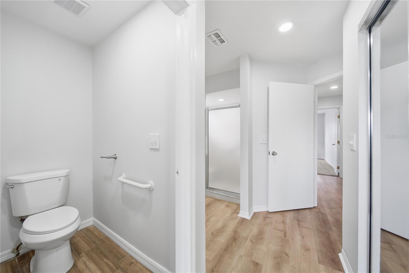 1831 E DEL WEBB BLVD, SUN CITY CENTER, FL, 33573