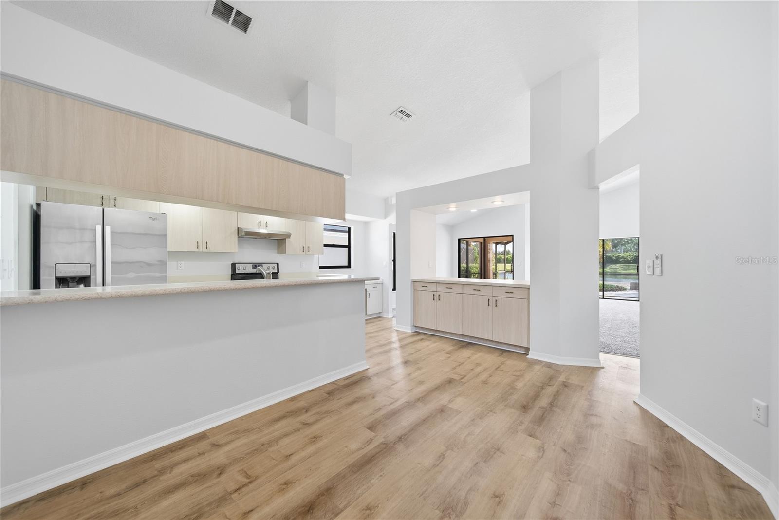 1831 E DEL WEBB BLVD, SUN CITY CENTER, FL, 33573