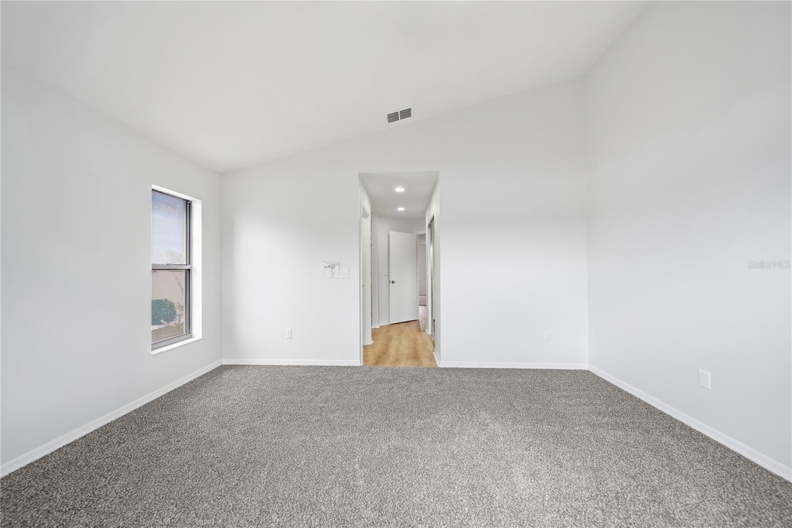 1831 E DEL WEBB BLVD, SUN CITY CENTER, FL, 33573