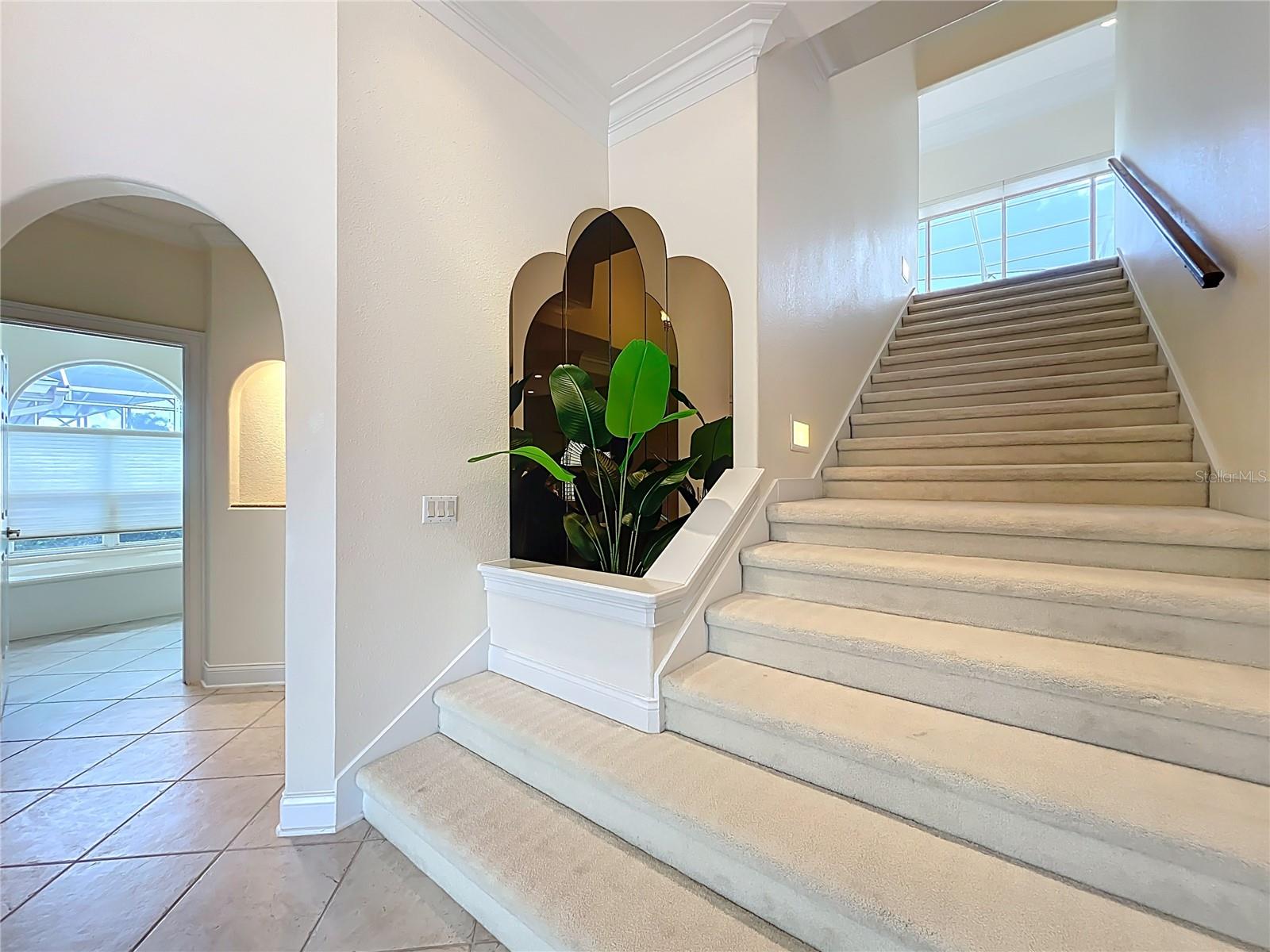 1861 EDGEWATER DR, MOUNT DORA, FL, 32757