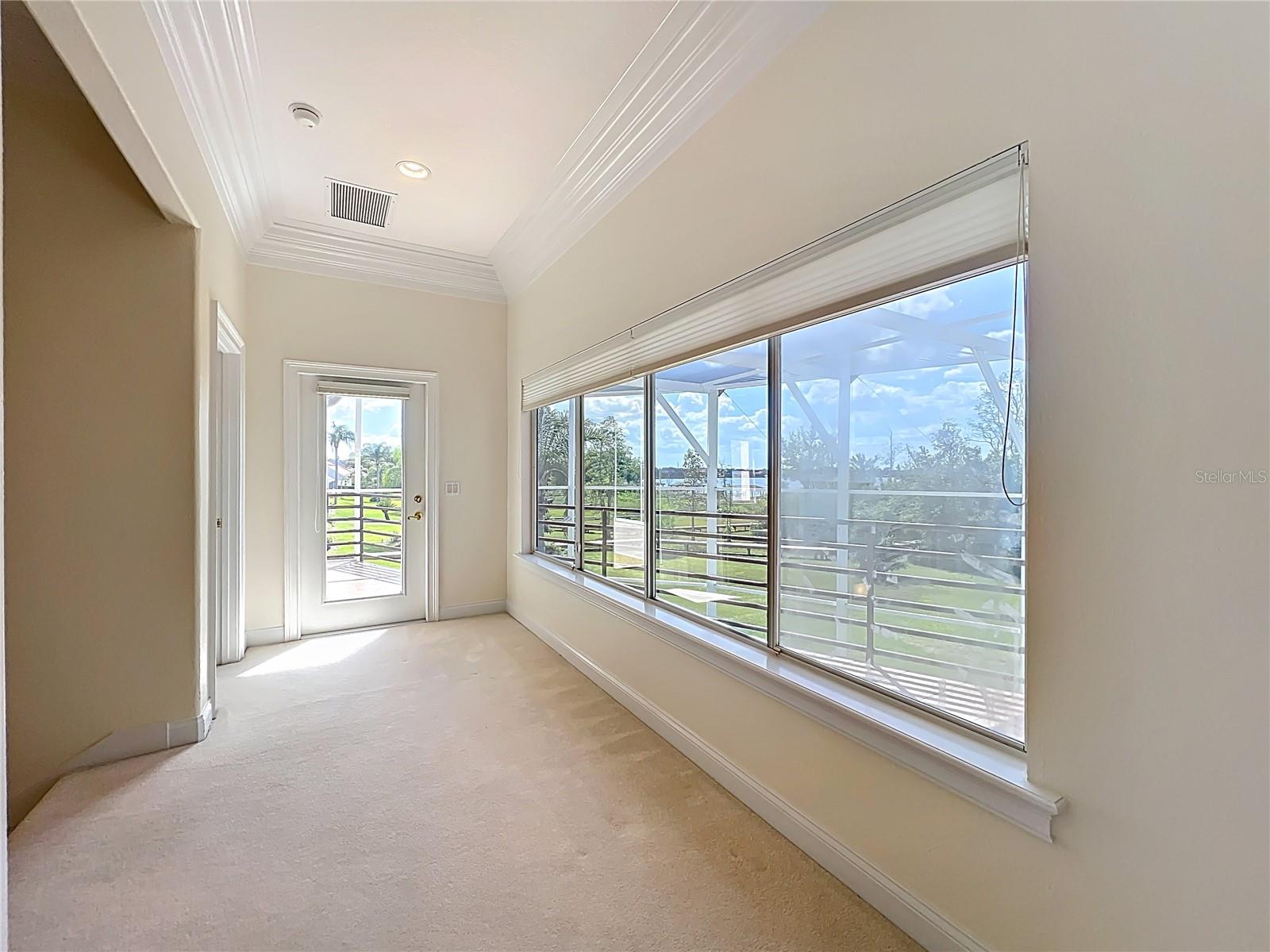 1861 EDGEWATER DR, MOUNT DORA, FL, 32757