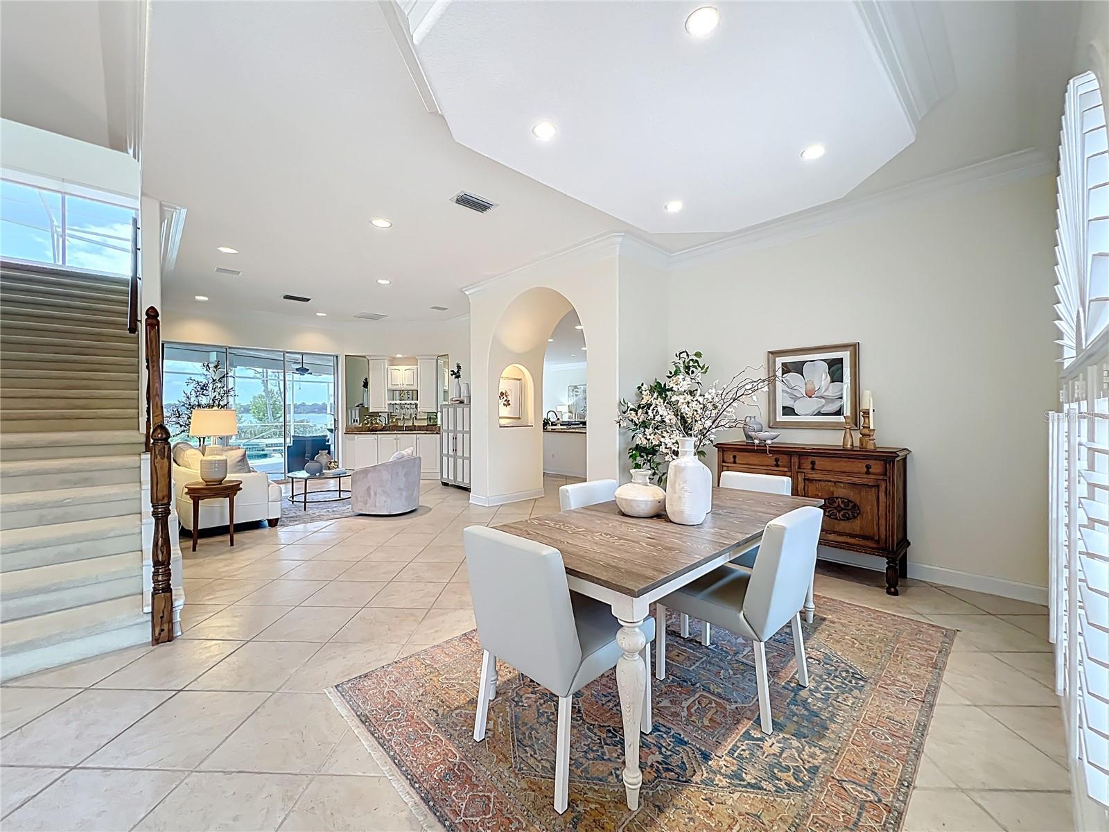 1861 EDGEWATER DR, MOUNT DORA, FL, 32757