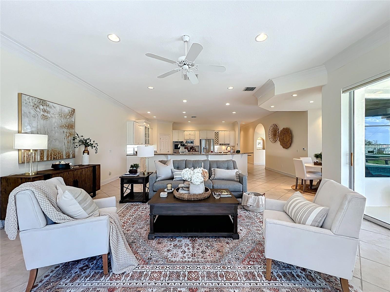 1861 EDGEWATER DR, MOUNT DORA, FL, 32757