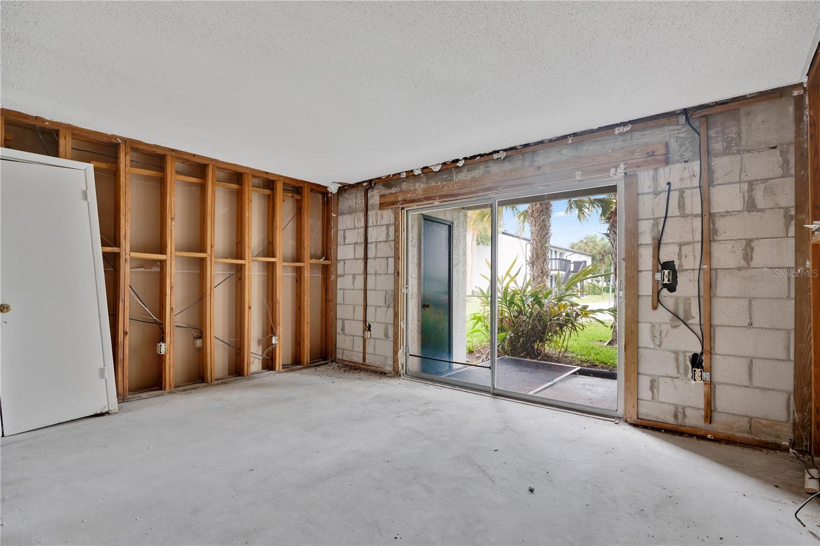 4111 S SEMORAN BLVD #16, ORLANDO, FL, 32822