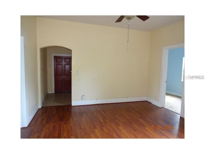 400 SE AVENUE D #3, WINTER HAVEN, FL, 33880