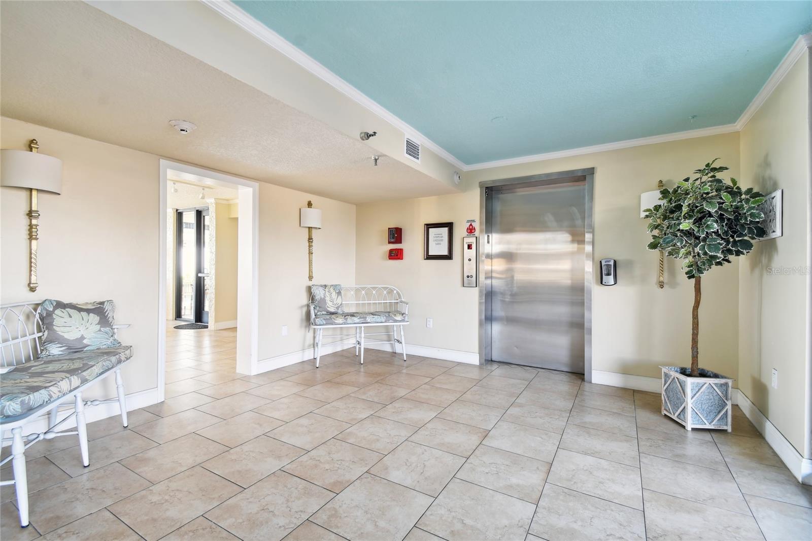 15400 GULF BLVD #402, MADEIRA BEACH, FL, 33708