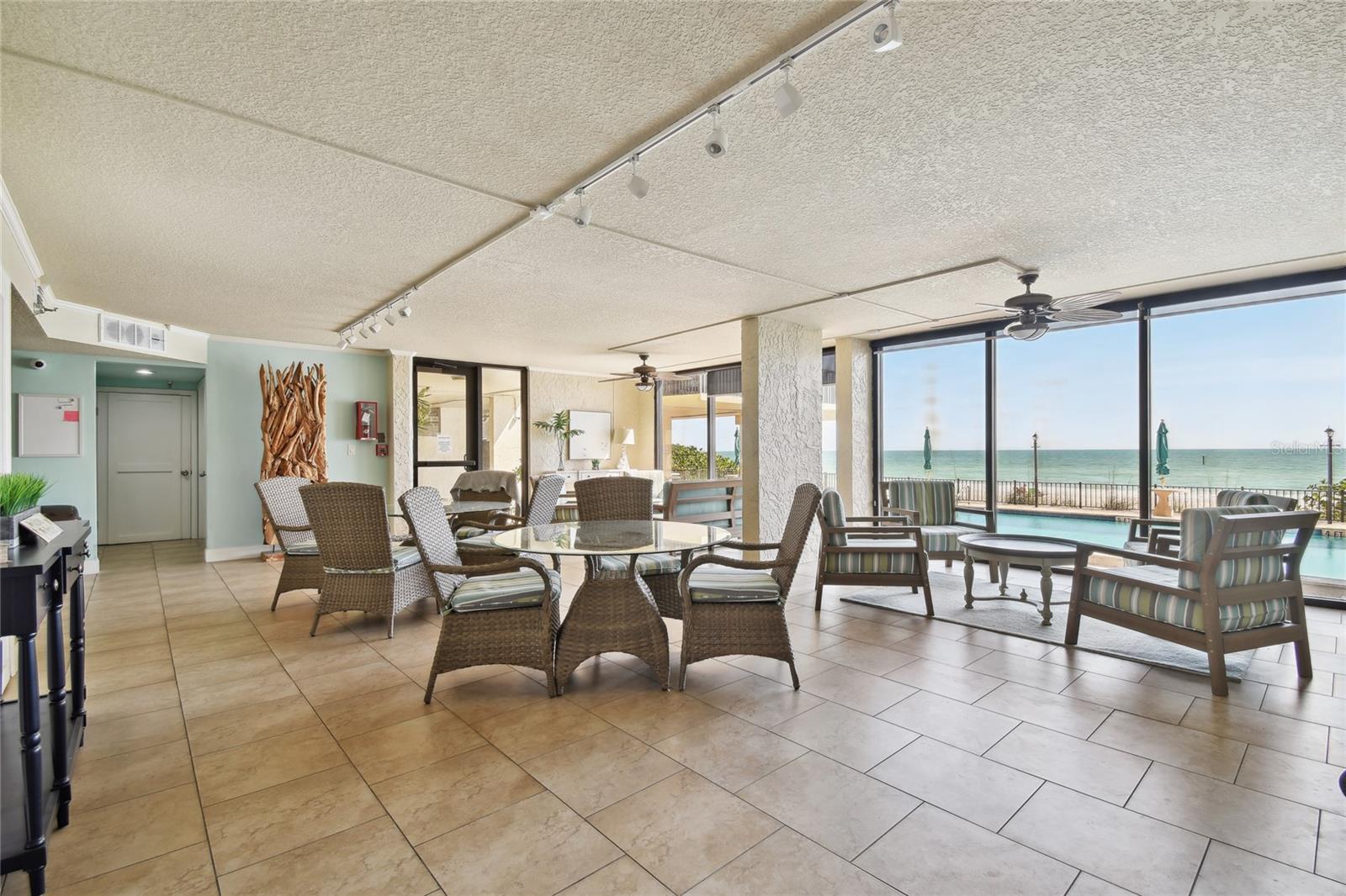 15400 GULF BLVD #402, MADEIRA BEACH, FL, 33708