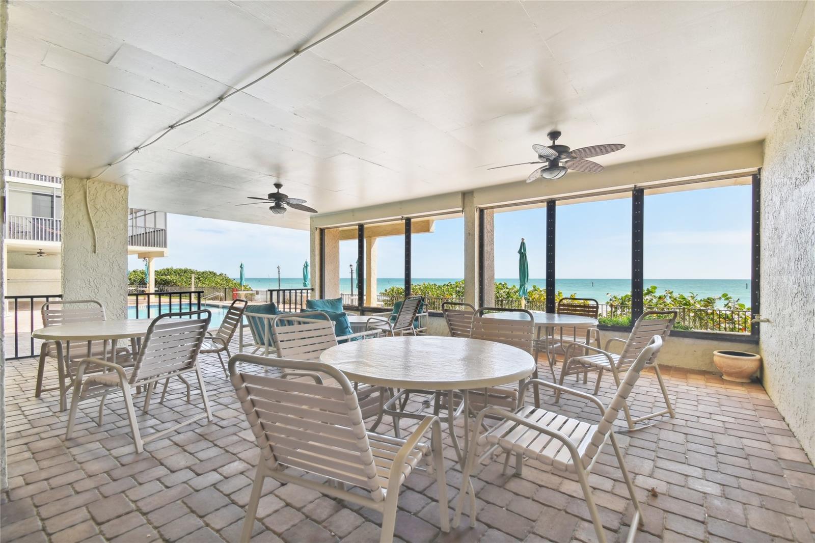 15400 GULF BLVD #402, MADEIRA BEACH, FL, 33708