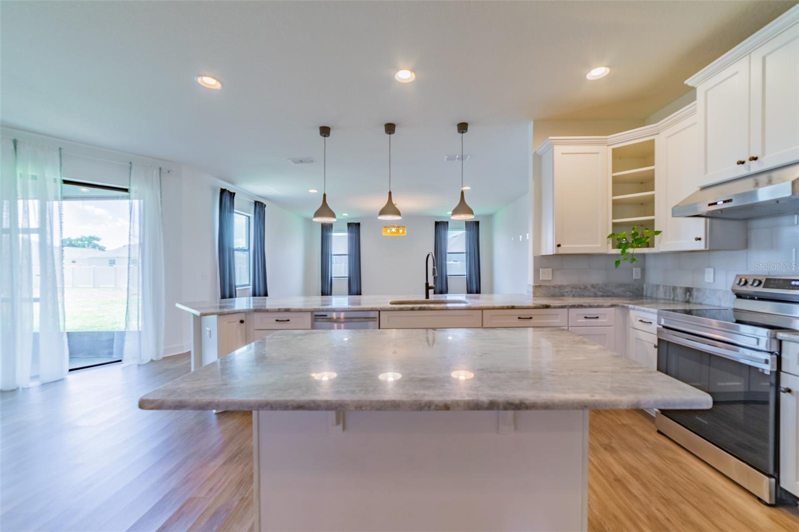 570 SANCTUARY BLVD, WINTER HAVEN, FL, 33881