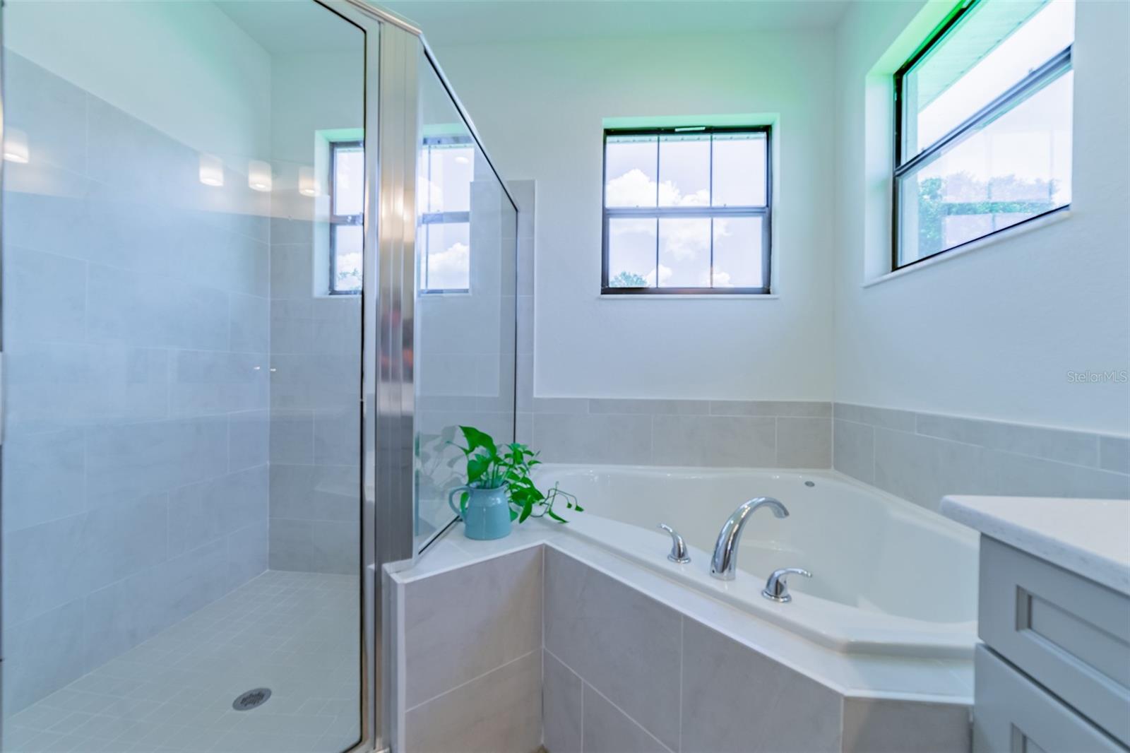 570 SANCTUARY BLVD, WINTER HAVEN, FL, 33881