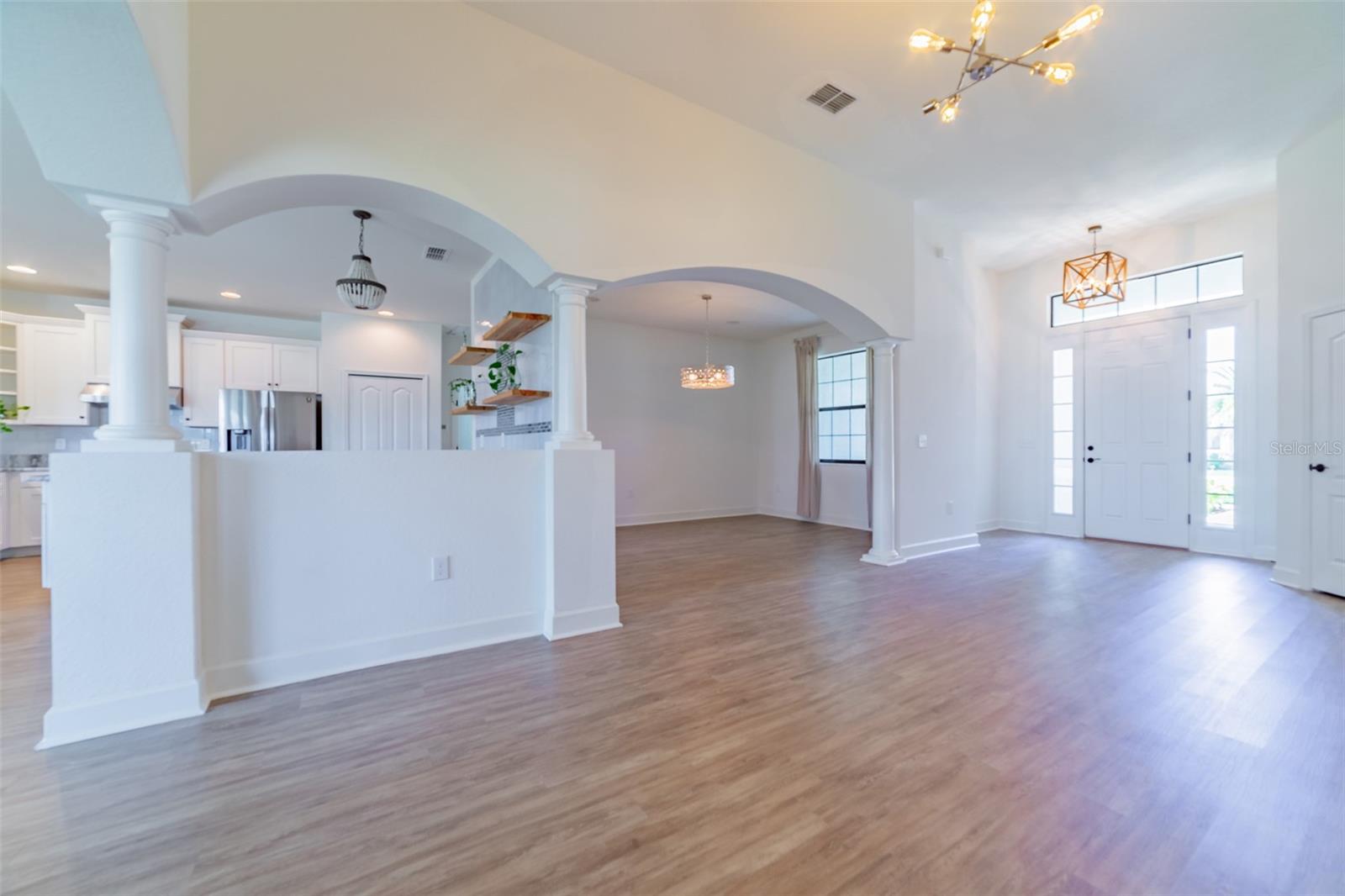 570 SANCTUARY BLVD, WINTER HAVEN, FL, 33881