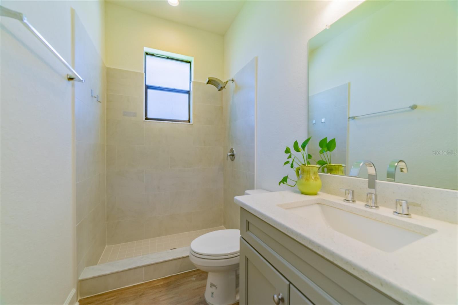 570 SANCTUARY BLVD, WINTER HAVEN, FL, 33881