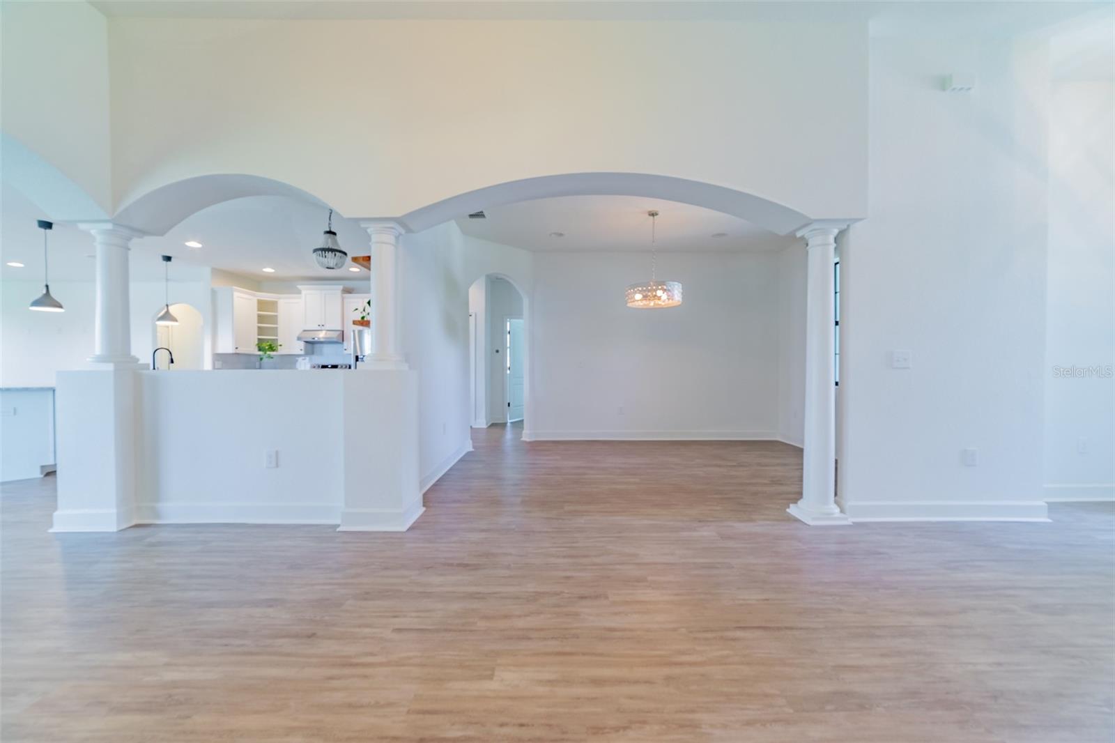 570 SANCTUARY BLVD, WINTER HAVEN, FL, 33881