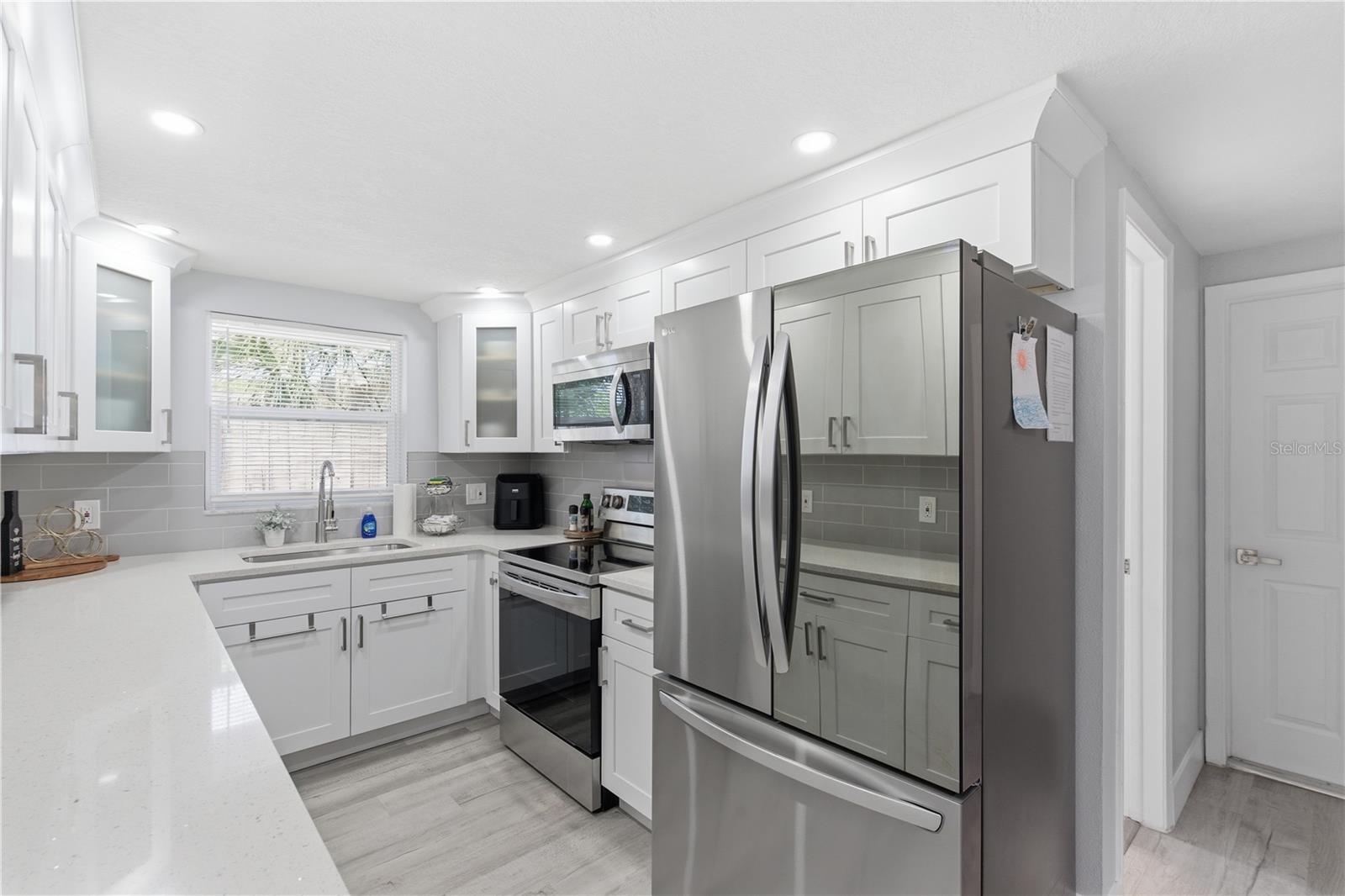 7608 SUE ELLEN DR, PORT RICHEY, FL, 34668