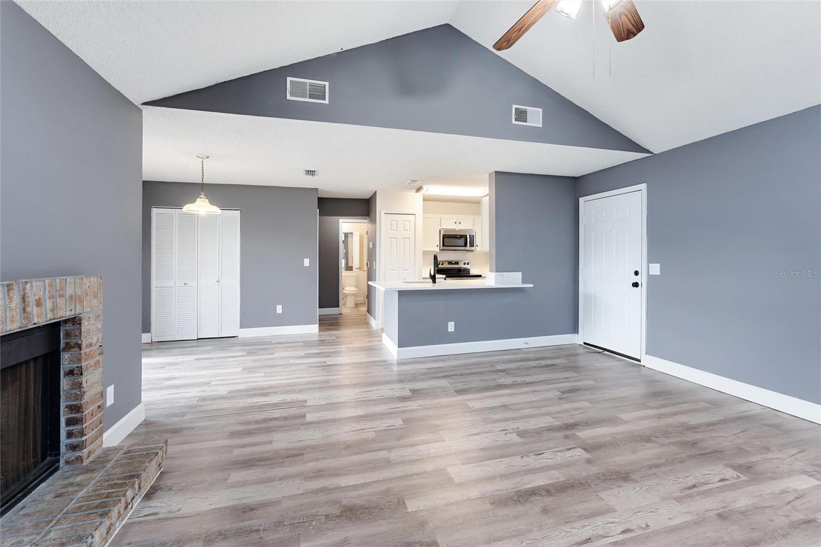 943 BAKEWELL CT CT #207, LAKE MARY, FL, 32746