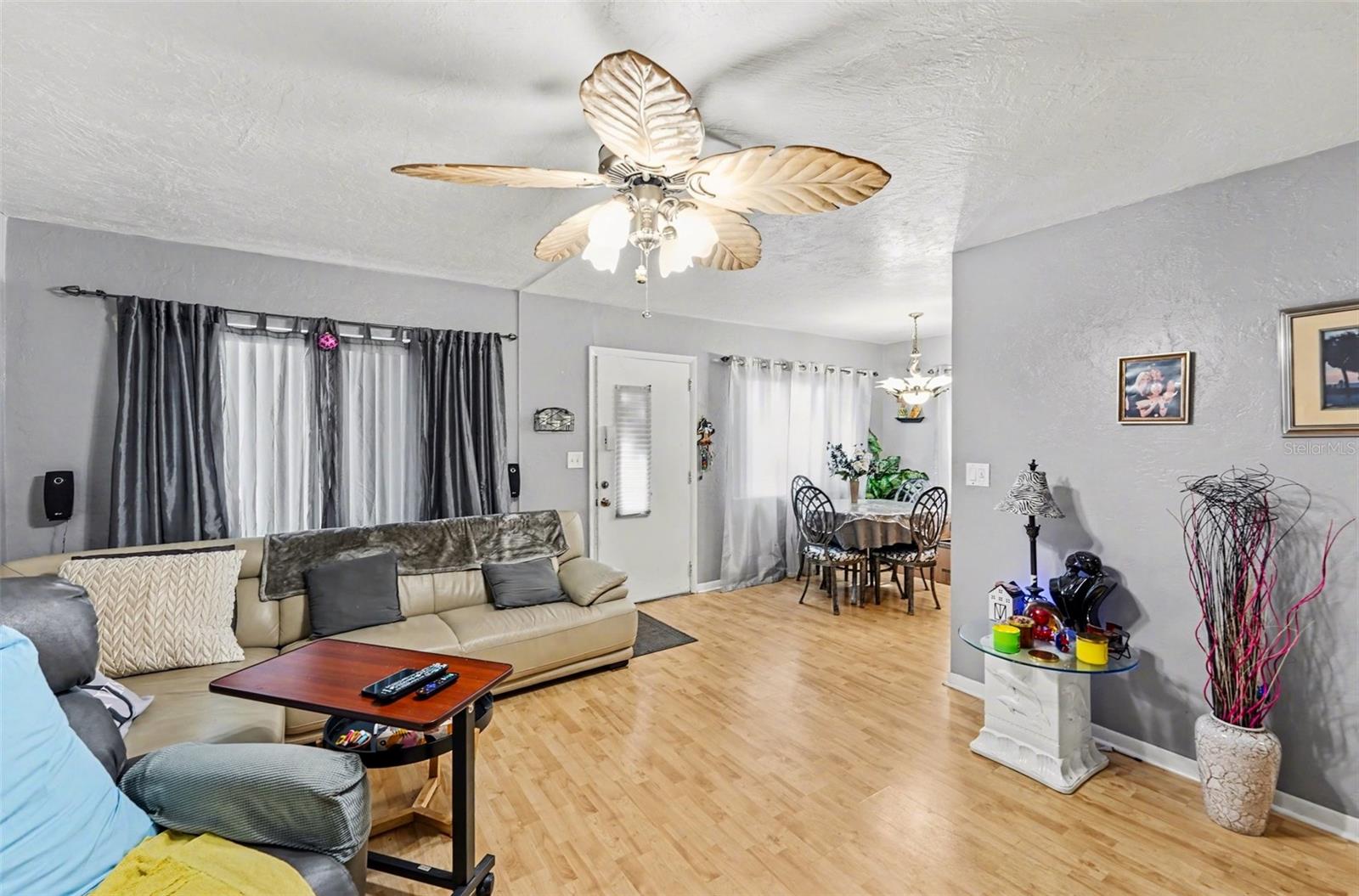 8402 111TH ST N #101, SEMINOLE, FL, 33772