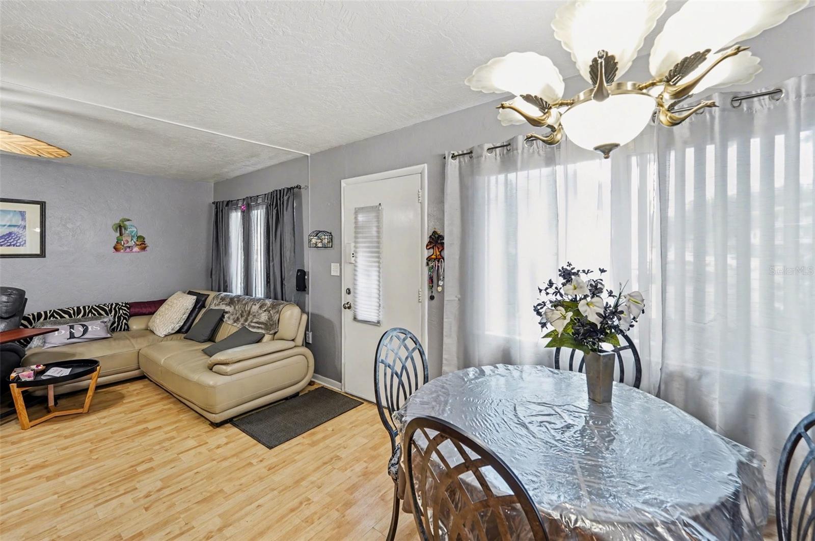 8402 111TH ST N #101, SEMINOLE, FL, 33772