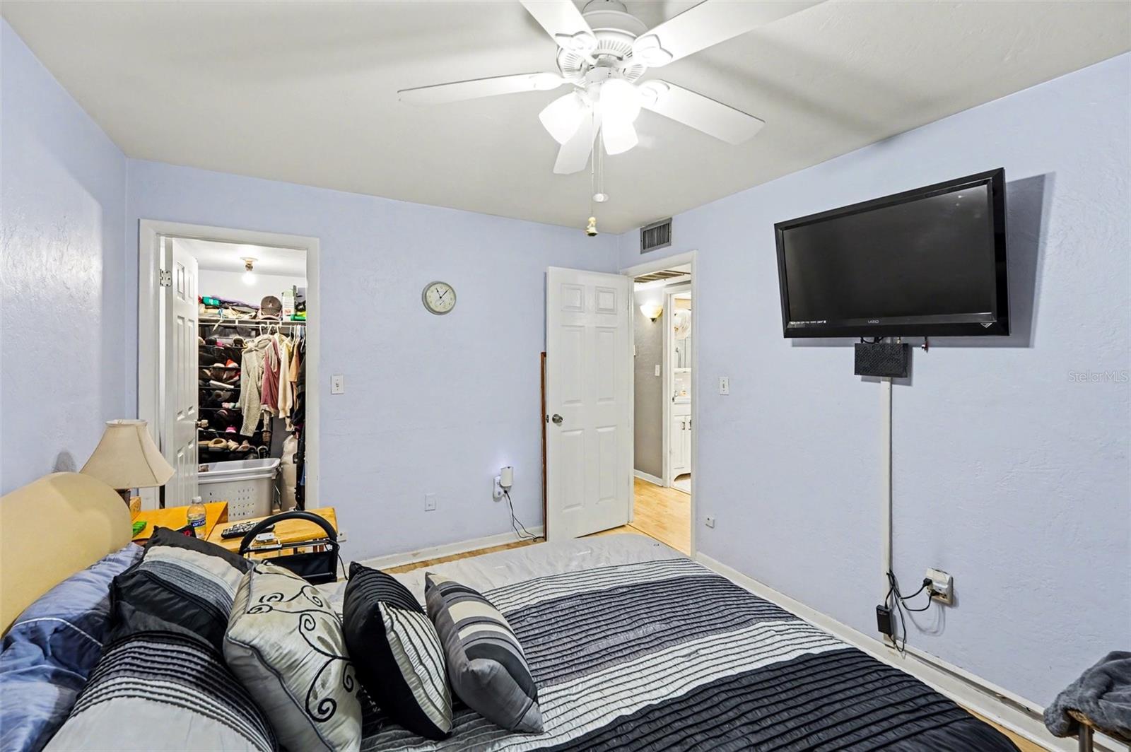 8402 111TH ST N #101, SEMINOLE, FL, 33772