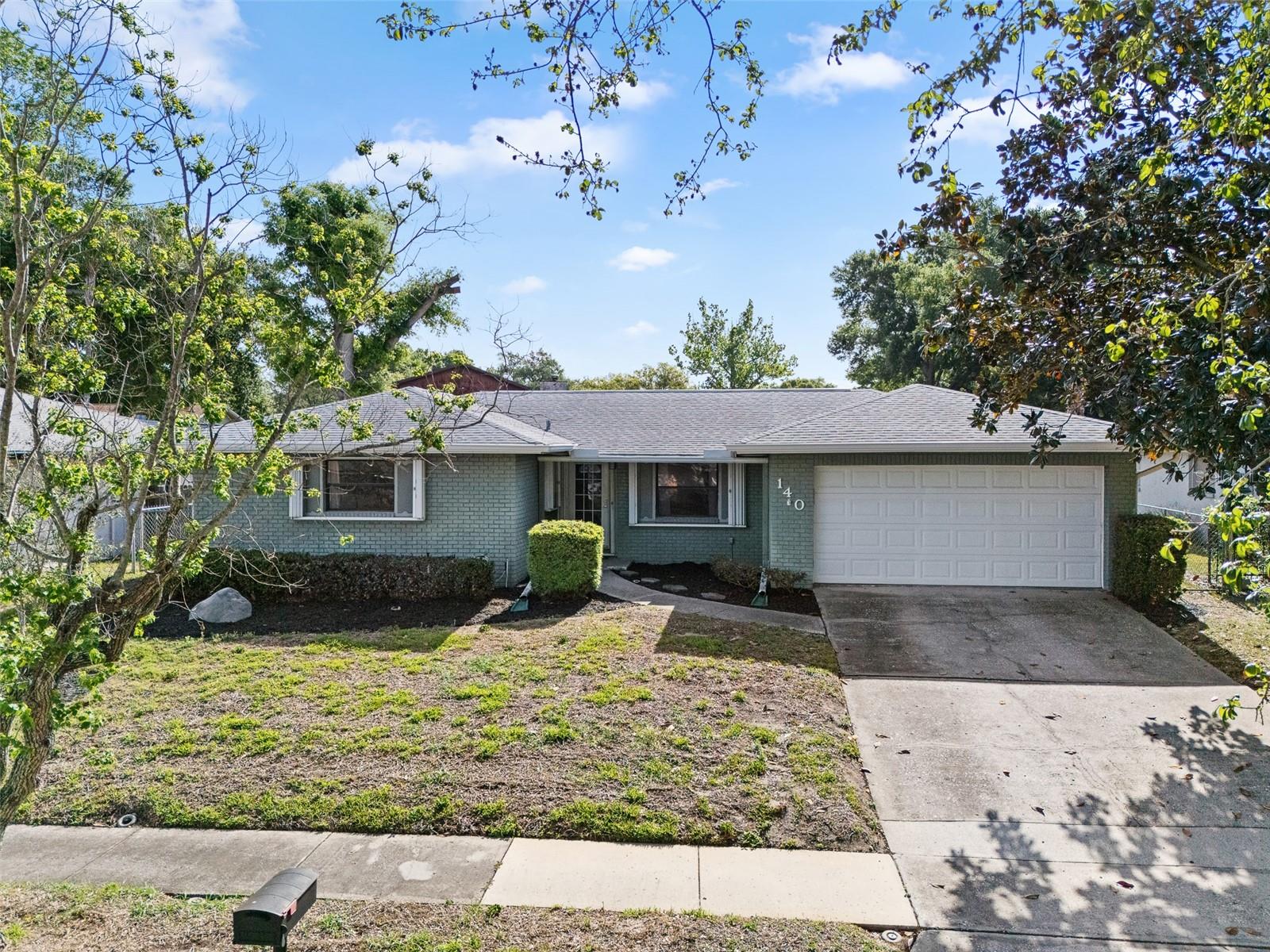 140 VALLEY CIR, BRANDON, FL, 33510