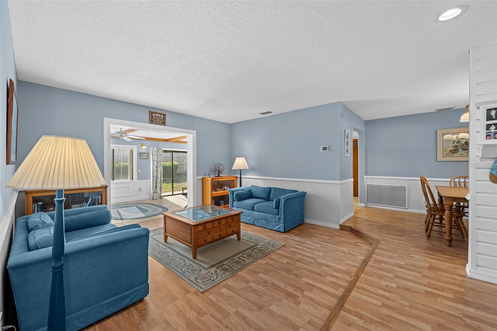 140 VALLEY CIR, BRANDON, FL, 33510