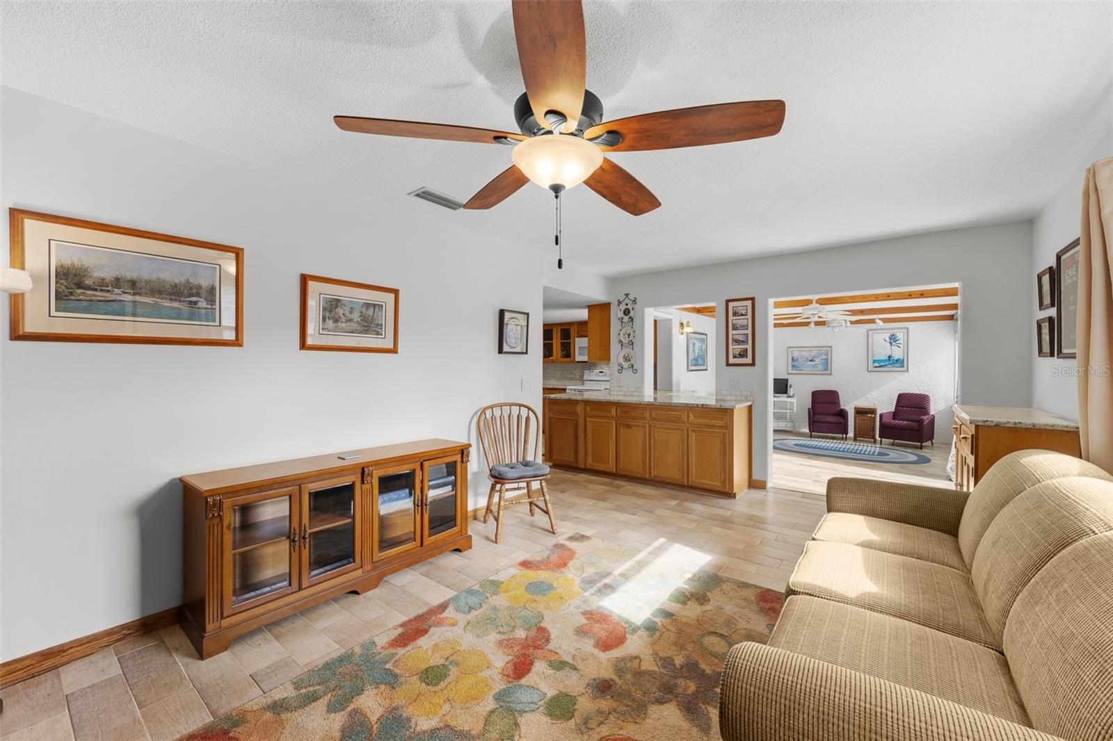 140 VALLEY CIR, BRANDON, FL, 33510