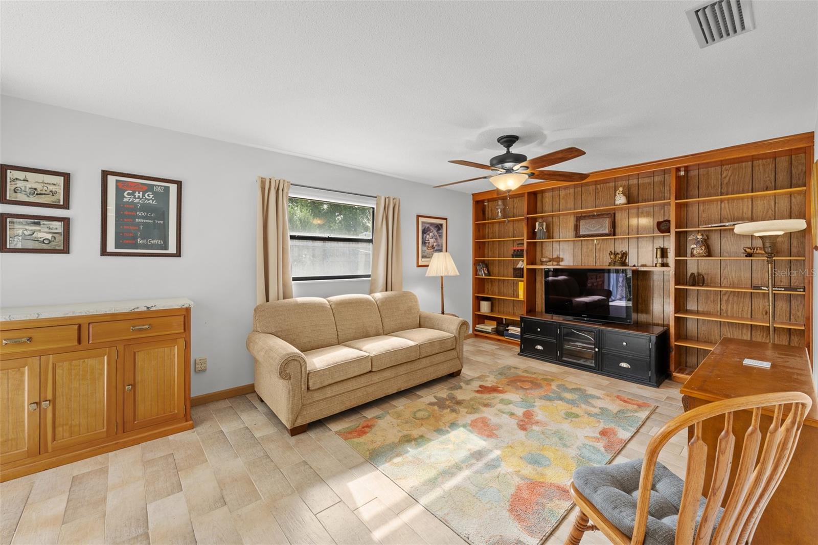 140 VALLEY CIR, BRANDON, FL, 33510