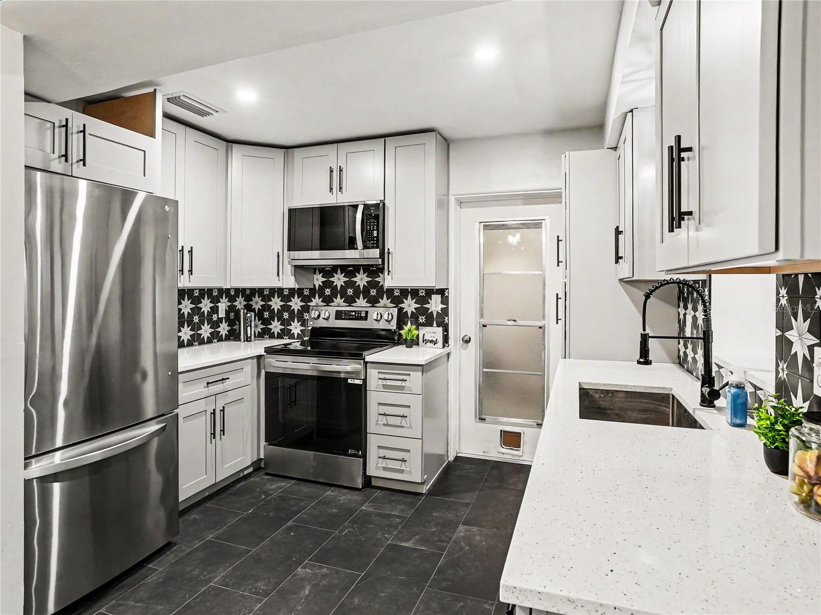 3313 E KALEY AVE, ORLANDO, FL, 32806