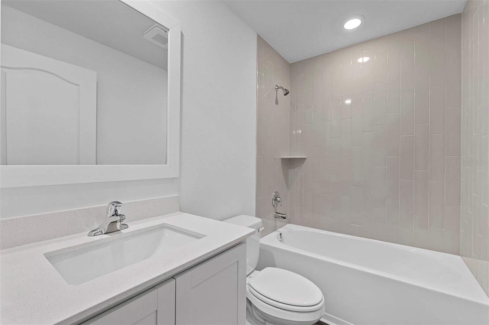 580 BAY LEAF DR, POINCIANA, FL, 34759