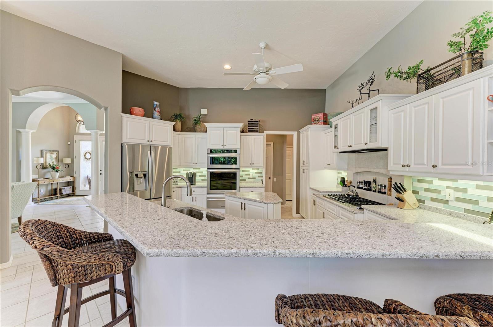 8118 WATERVIEW BLVD, LAKEWOOD RANCH, FL, 34202