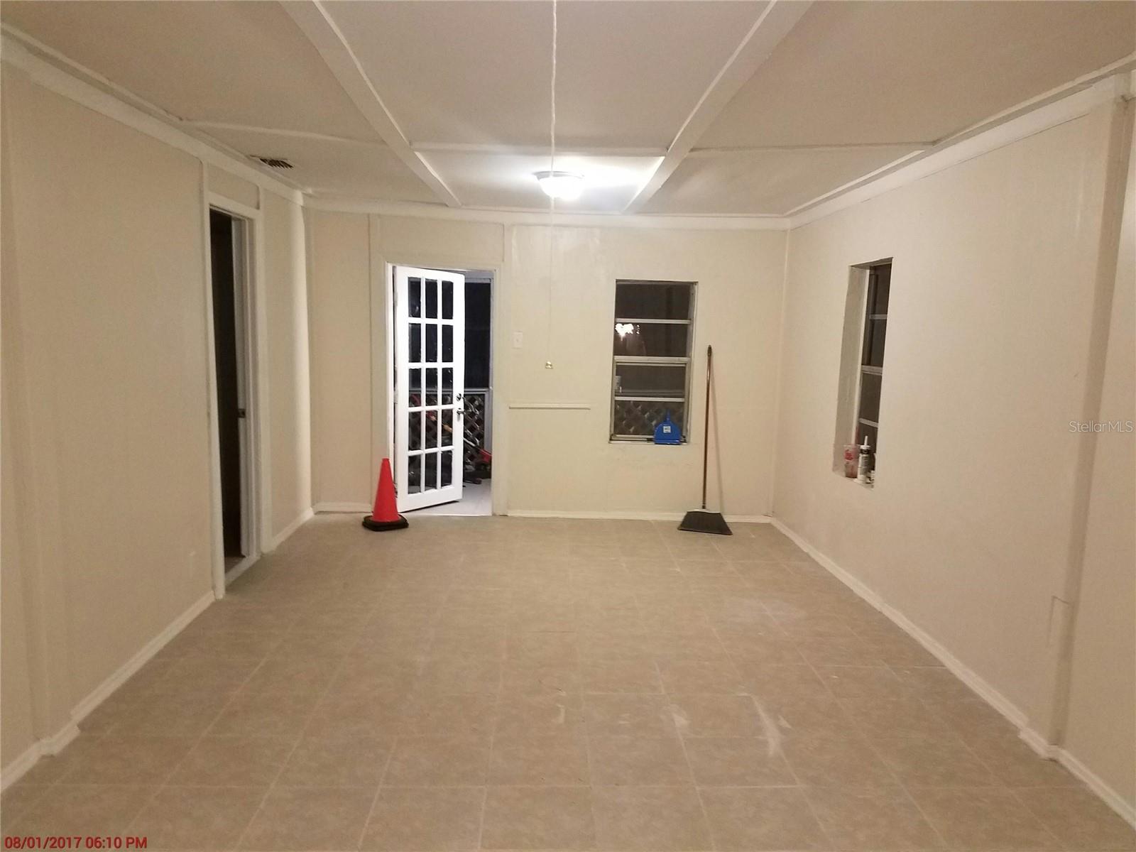 611 N LAKEWOOD AVE, OCOEE, FL, 34761