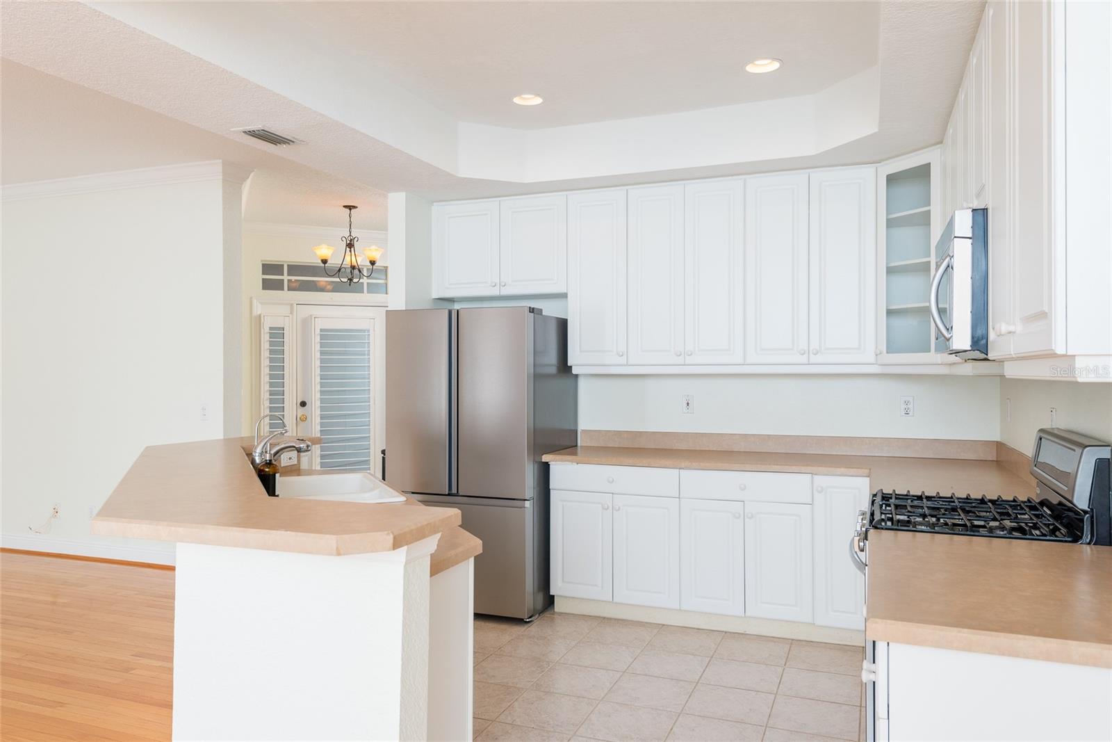 2876 BAYSHORE TRAILS DR, TAMPA, FL, 33611