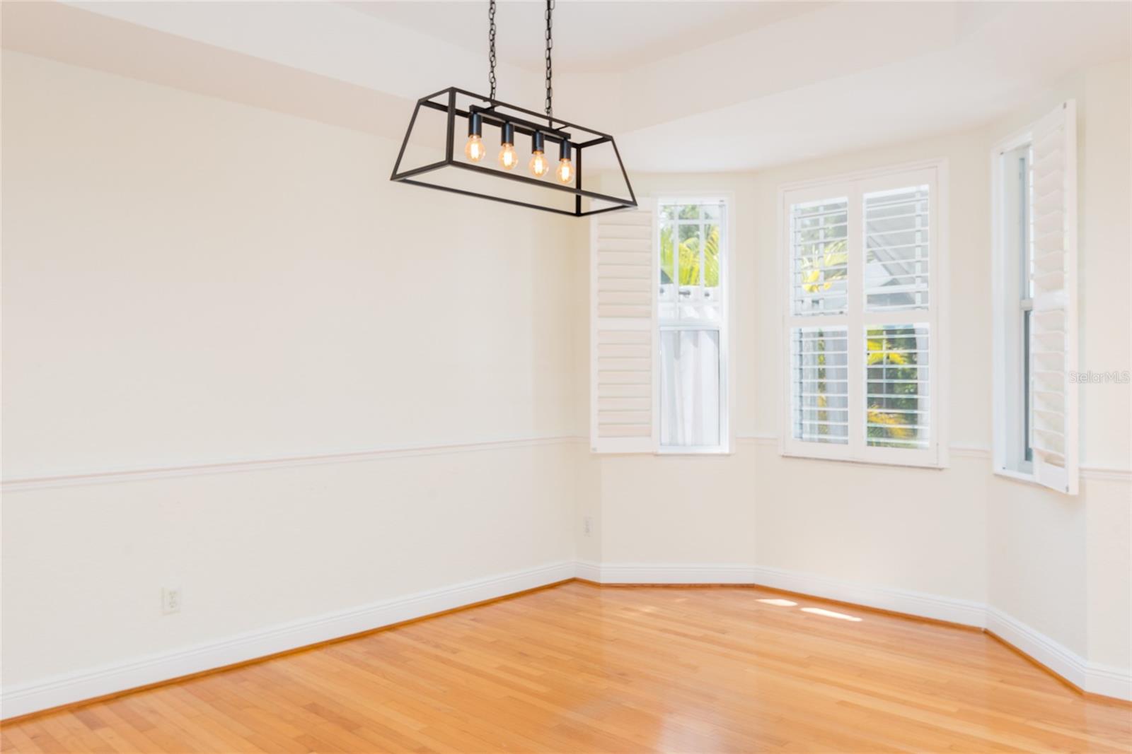 2876 BAYSHORE TRAILS DR, TAMPA, FL, 33611