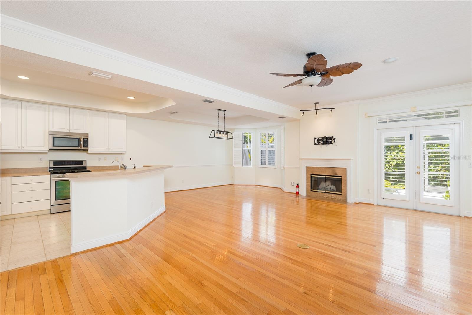 2876 BAYSHORE TRAILS DR, TAMPA, FL, 33611