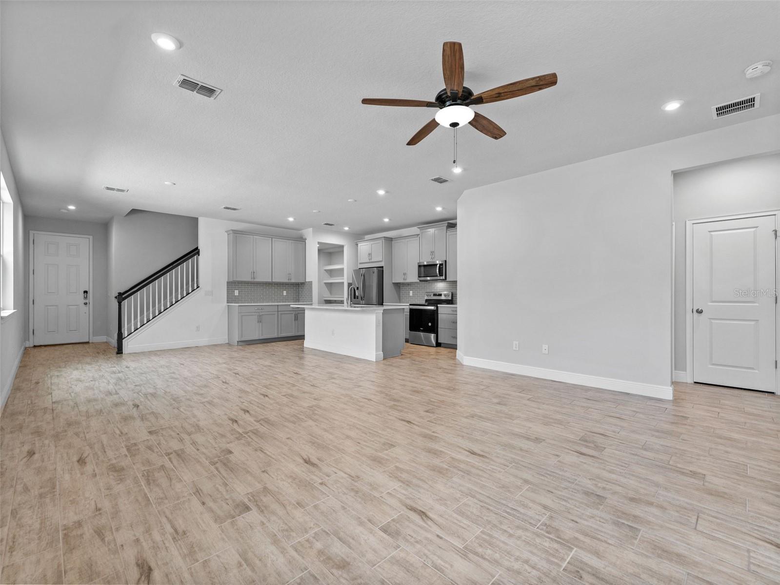 5974 GRAND SONATA AVE, LUTZ, FL, 33558