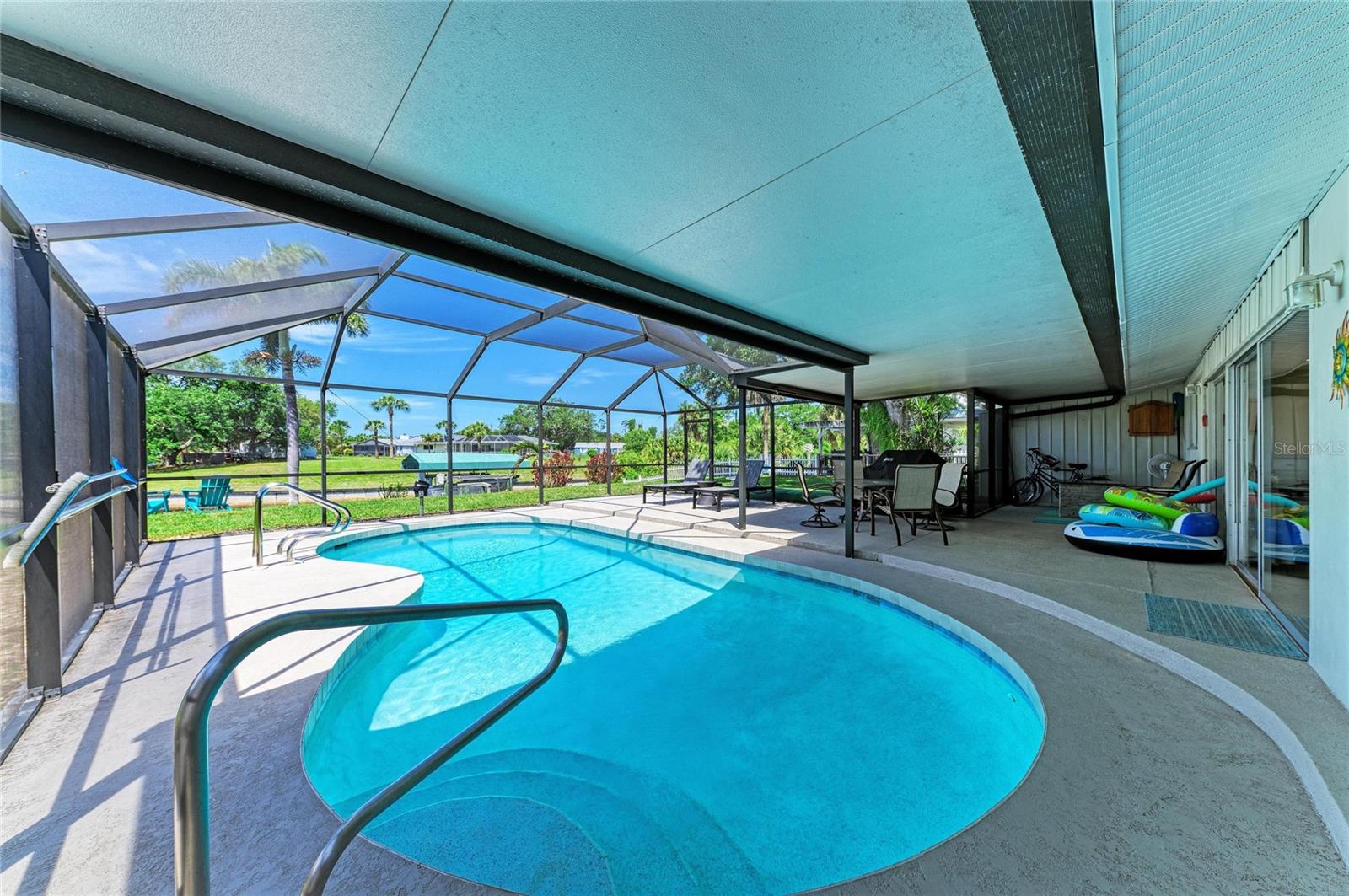 2331 CANNOLOT BLVD, PORT CHARLOTTE, FL, 33948