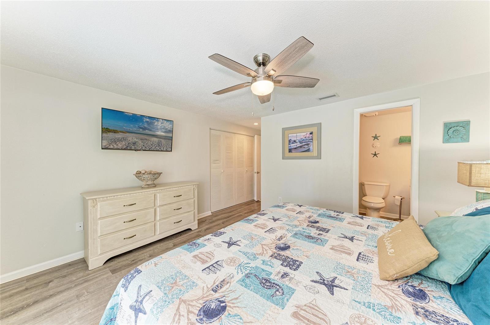 2331 CANNOLOT BLVD, PORT CHARLOTTE, FL, 33948