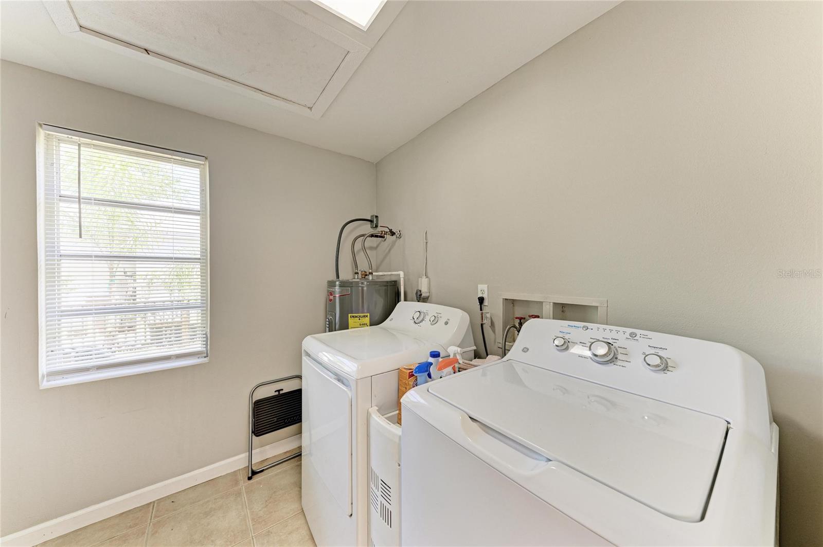 2331 CANNOLOT BLVD, PORT CHARLOTTE, FL, 33948