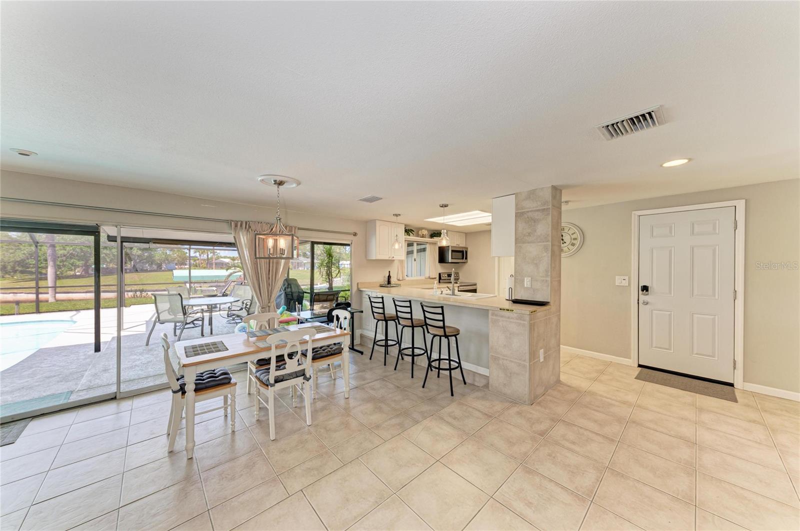 2331 CANNOLOT BLVD, PORT CHARLOTTE, FL, 33948