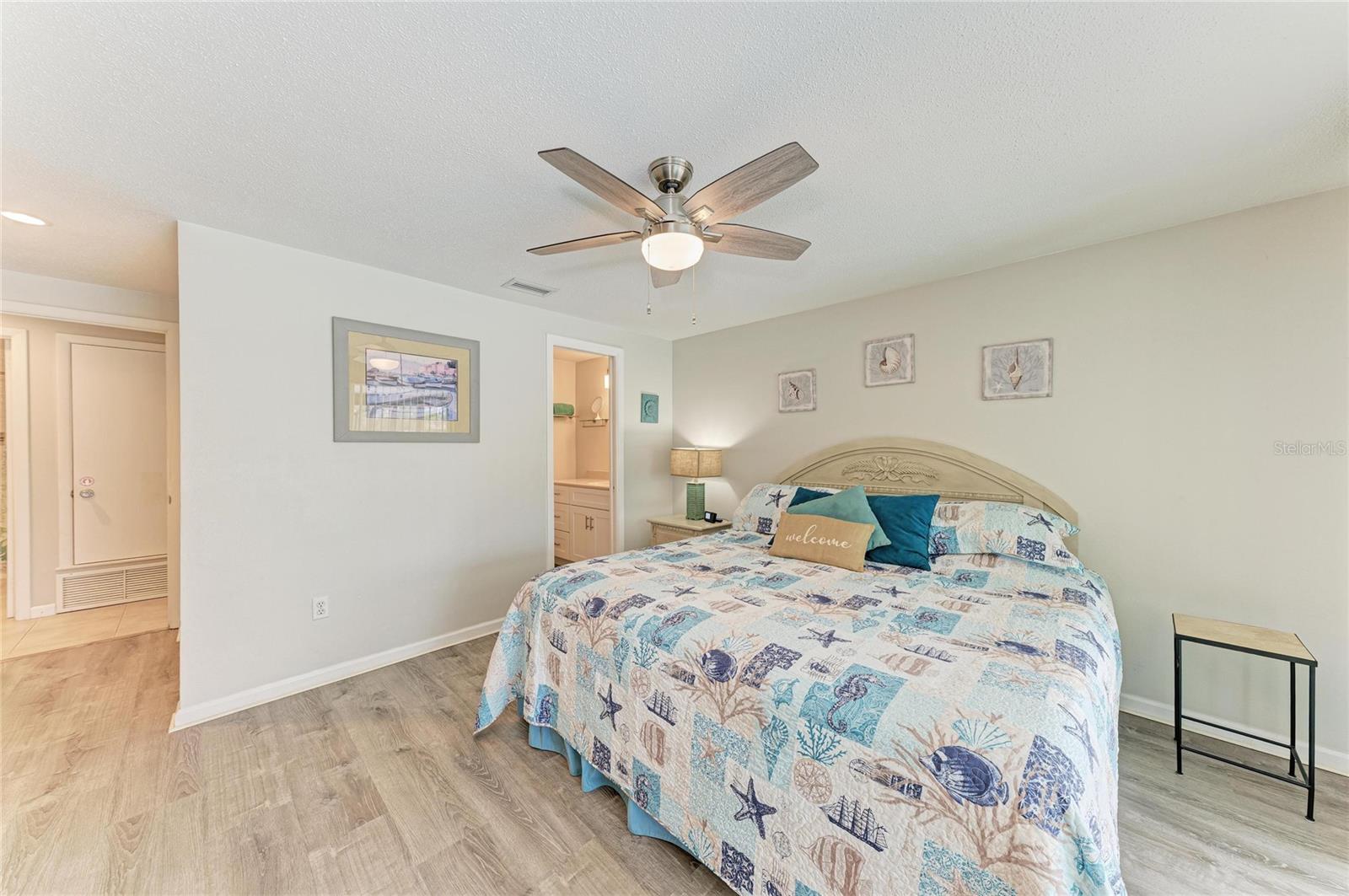 2331 CANNOLOT BLVD, PORT CHARLOTTE, FL, 33948