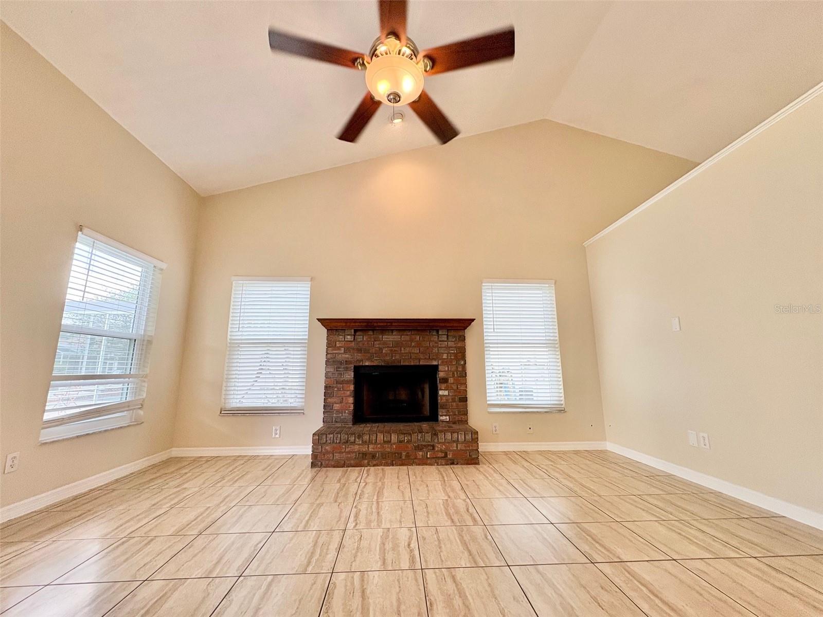 2813 ROLLING BROAK DR, ORLANDO, FL, 32837