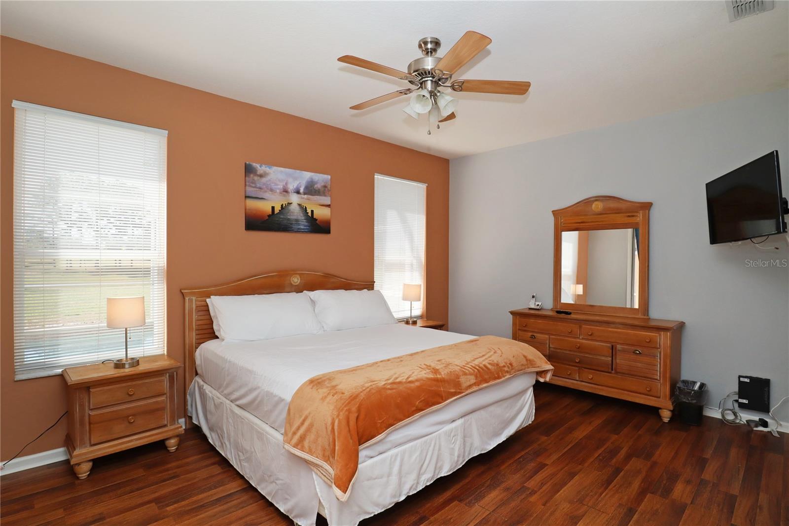 8211 FAN PALM WAY, KISSIMMEE, FL, 34747