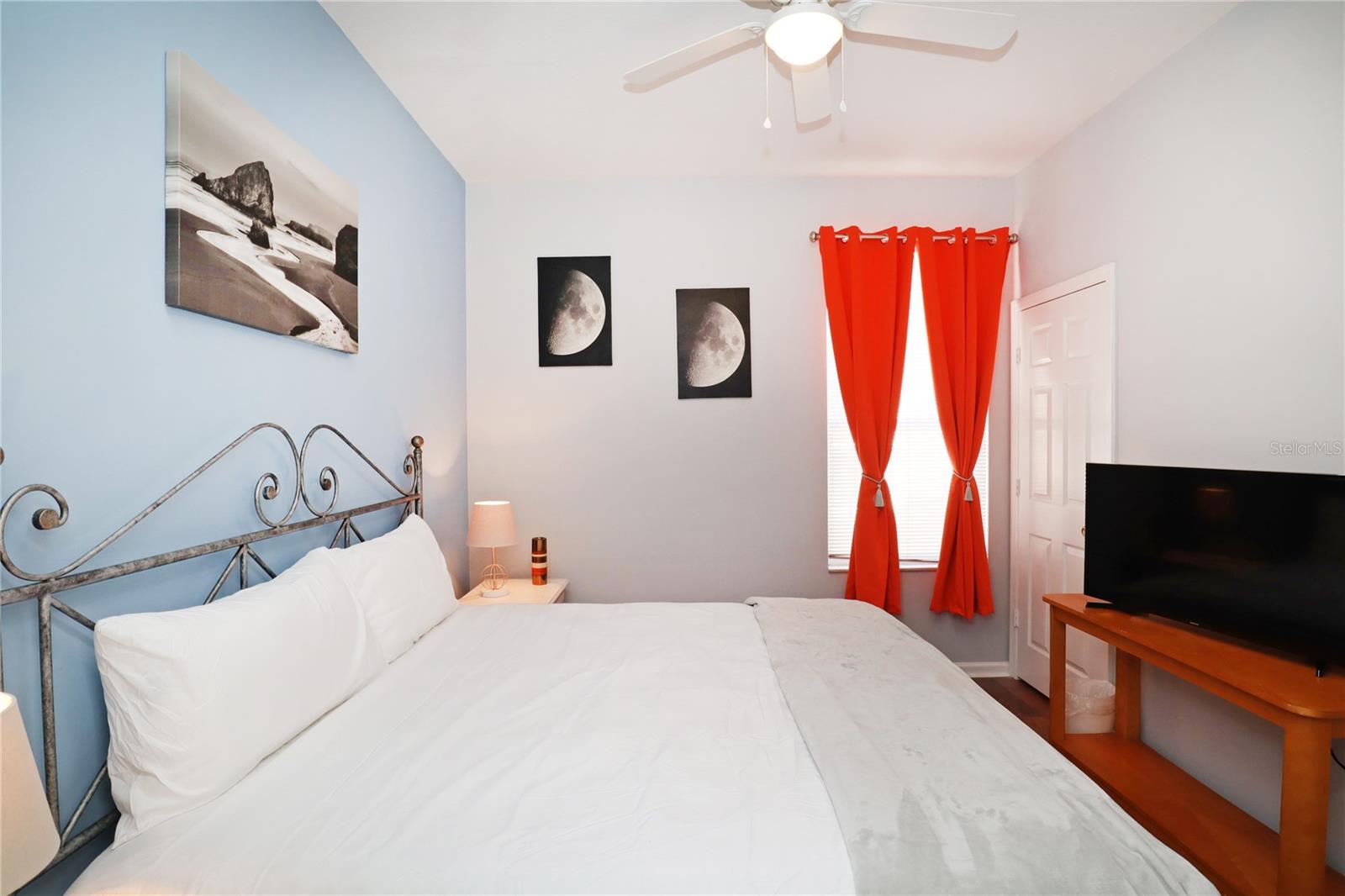 8211 FAN PALM WAY, KISSIMMEE, FL, 34747