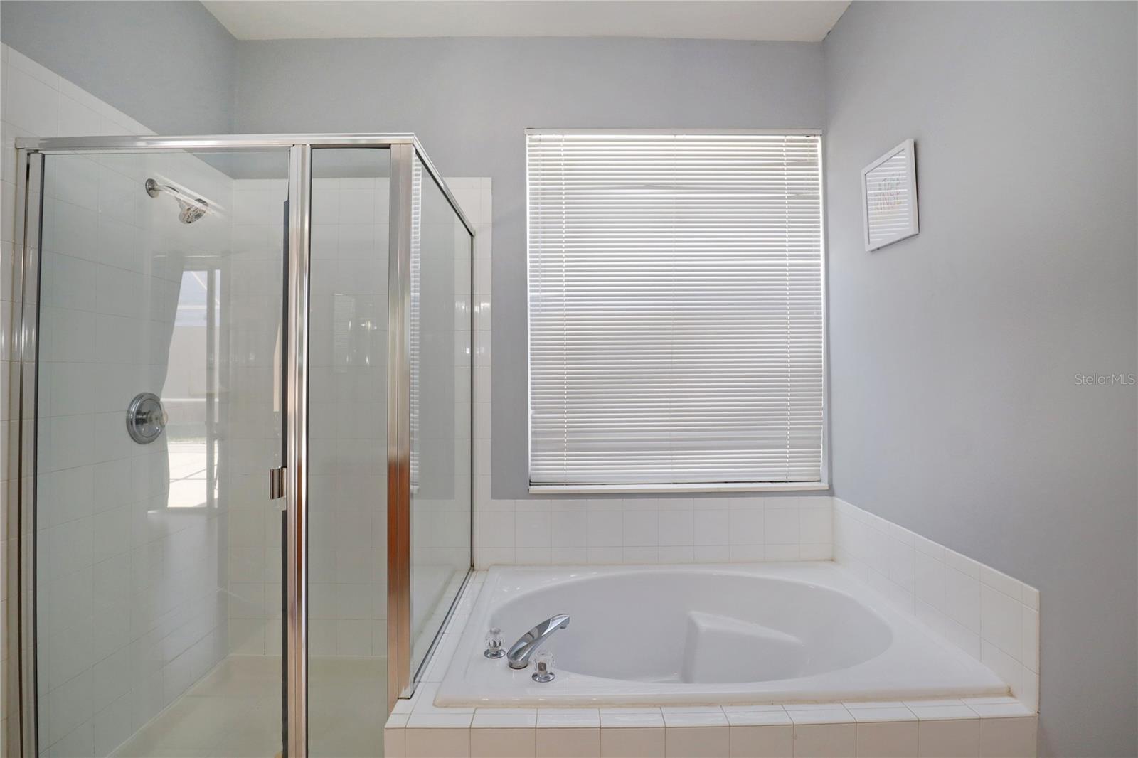 8211 FAN PALM WAY, KISSIMMEE, FL, 34747