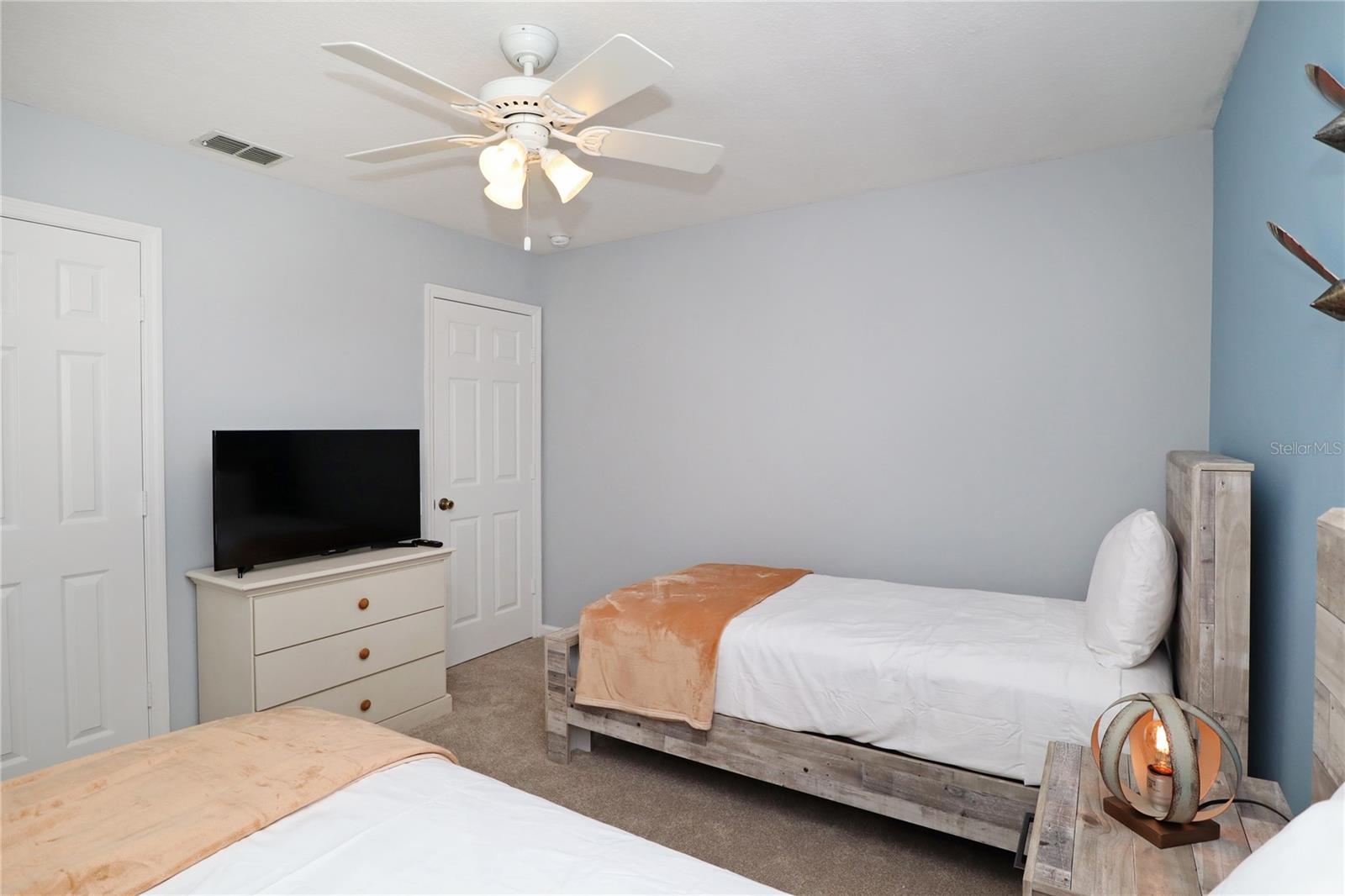 8211 FAN PALM WAY, KISSIMMEE, FL, 34747