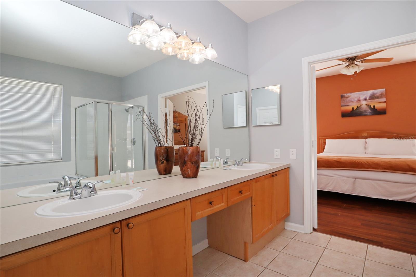 8211 FAN PALM WAY, KISSIMMEE, FL, 34747